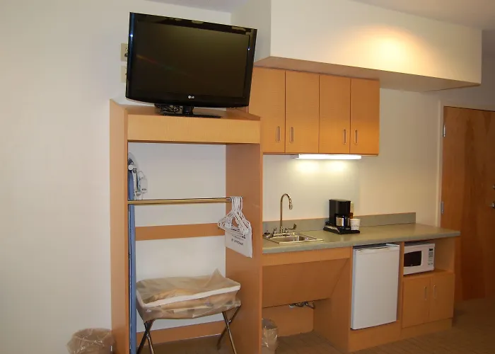 Microtel Inn & Suites By Wyndham Plattsburgh